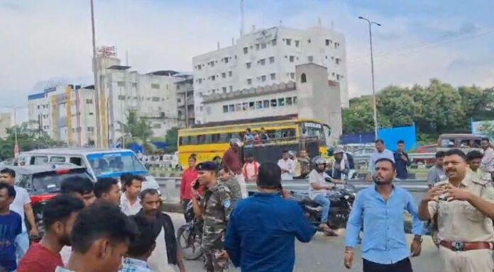 जमीन कारोबारी