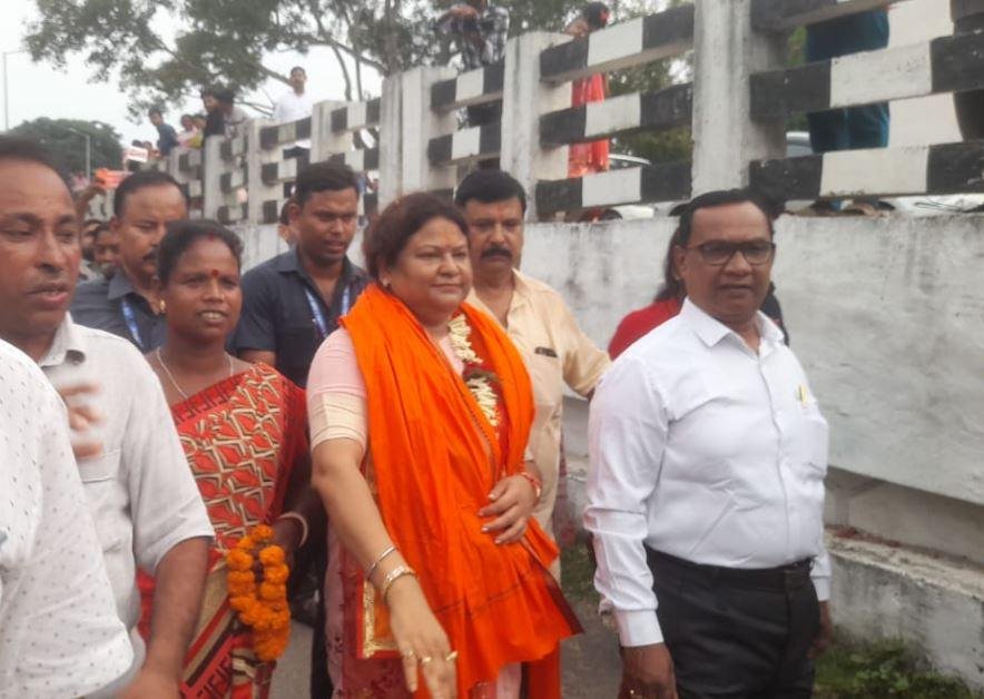 Jamtara : जनता को ठगने का काम कर रही है हेमंत सरकार-सीता सोरेन का बड़ा आरोप... | 22Scope News रूबगह min 22Scope News