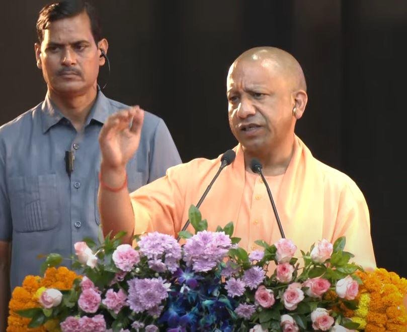 Youth को CM Yogi की नसीहत – नशा से बचें और स्मार्टफोन का कम करें इस्तेमाल लखनऊ में मंगलवार को पेरिस ओलंपिक और पैरालंपिक खिलाड़ियों के सम्मान समारोह में सीएम योगी आदित्यनाथ।