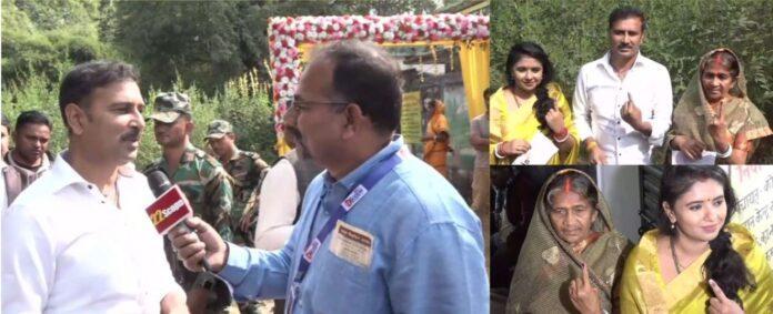सुदेश महतो ने परिवार संग किया मतदान, युवाओं को दी मतदान की प्रेरणा