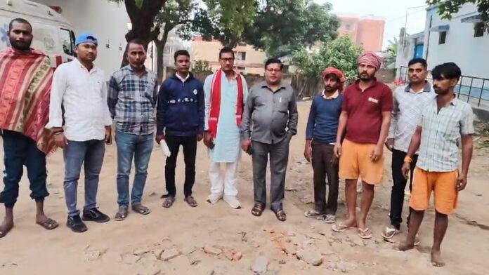 Ara Light विद्युत प्रवाहित तार की चपेट में आने से बिजली मिस्त्री की मौत