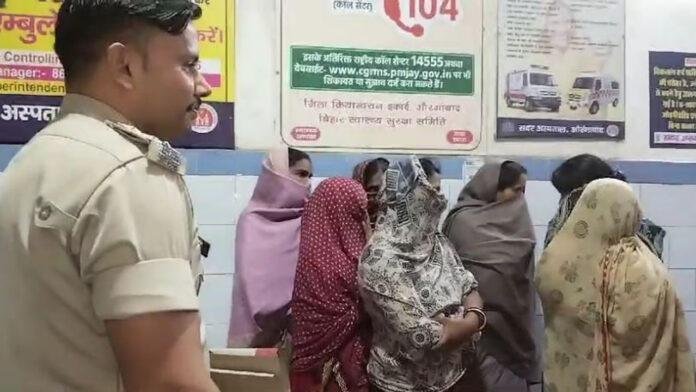 छिनतई मामले में एक पुरुष समेत 7 महिला गिरफ्तार