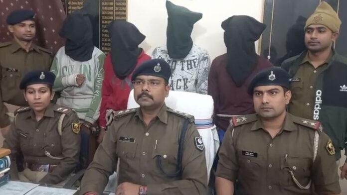 लड़की से जबरदस्ती करना पड़ा भारी, 12 घंटे के अंदर 4 आरोपी गिरफ्तार