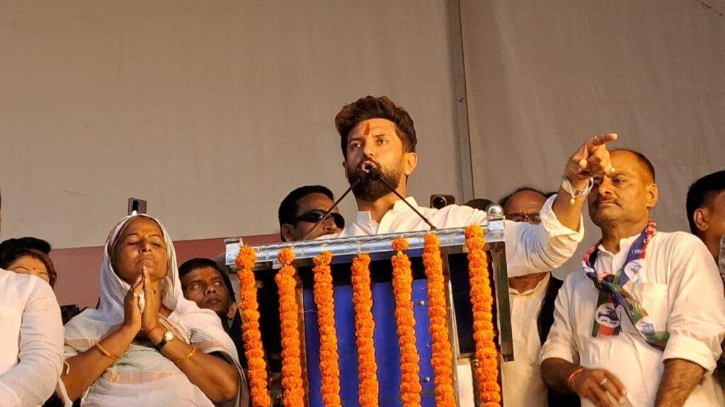 नीतीश ने बेलागंज में मनोरमा देवी के लिए किया प्रचार, भारी मतों से जीत दिलाने के लिए जनता से किया अपील | 22Scope News Chirag 22Scope News