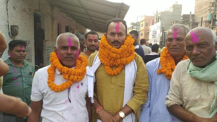 Bihar PACS Election : जमालपुर प्रखंड में पहले दिन 3 उम्मीदवारों ने भरा अध्यक्ष पद के लिए पर्चा