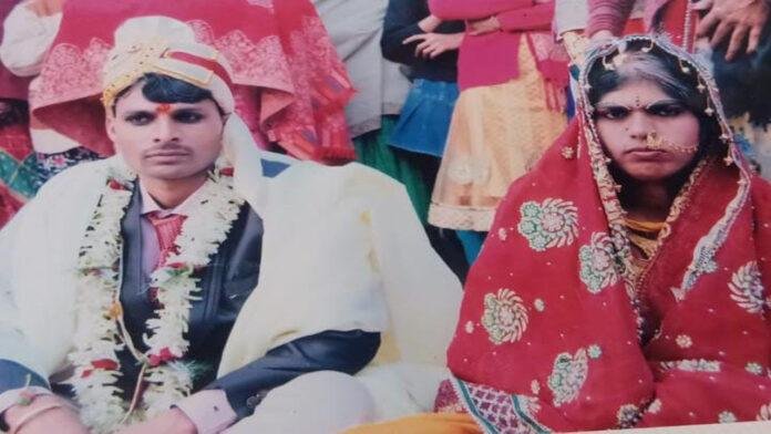विवाहिता महिला की लाठी डंडे से पीट-पीटकर हत्या, पति गिरफ्तार