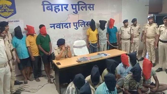 साइबर अपराधियों पर कसा शिकंजा, एक साथ 16 शातिर ठगों को दबोचा