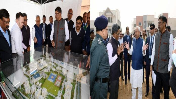 मुख्यमंत्री ने निर्माणाधीन बिहटा-दानापुर एलिवेटेड सड़क व SDRF निर्माण कार्य का लिया जायजा