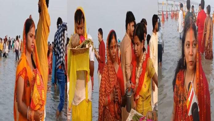 छठ व्रती डूबते हुए सूर्य को दे रहे अर्ध्य, पटना के घाटों पर उमड़ा जनसैलाब