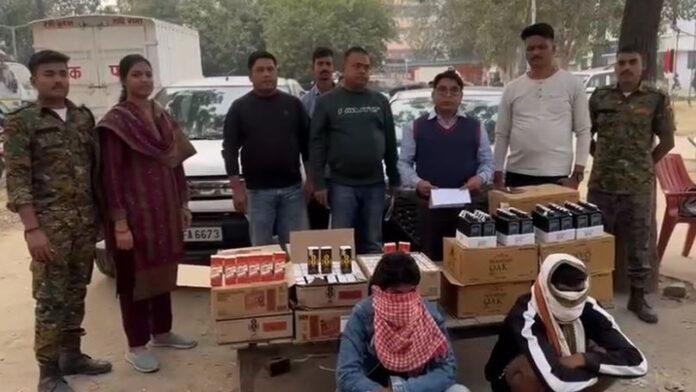 Patna Wine उत्पाद विभाग ने बड़ी कार्रवाई, चेकिंग के दौरान 2 गाड़ियों से भारी मात्रा में शराब बरामद