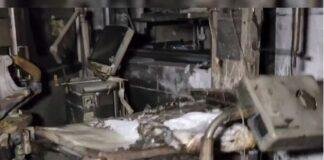 Jhansi अग्निकांड में तीन देवदूतों ने बचाई 40 से अधिक बच्चों की जान झांसी अग्निकांड के बाद अस्पताल के वार्ड का मंजर।