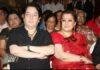 Moon Moon Sen की पति भरत देव वर्मा के साथ की फाइल फोटो