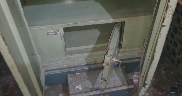 Dhanbad Crime : शादी में गए थे हजारीबाग, बीसीसीएल कर्मी के घर पर पड़ गया इतने का डाका...