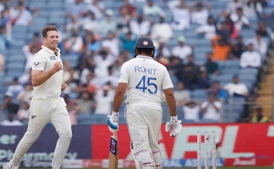 New Zealand का टीम इंडिया पर क्लीन स्वीप, 24 साल बाद 3-0 से New Zealand ने जीती सीरीज भारत के खिलाफ जीत का क्लीन स्वीप कर न्यूजीलैंड ने रचा इतिहास।