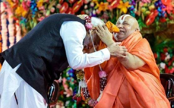 जगद्गुरू रामभद्राचार्य की अहम घोषणा - मथुरा श्रीकृष्ण जन्मभूमि पर जीत होने तक किसी भी कृष्ण मंदिर में दर्शन करने नहीं जाएंगे | 22Scope News जगद्गुरू रामभद्राचार्य की फाइल फोटो