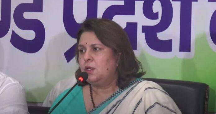 सुप्रिया श्रीनेत