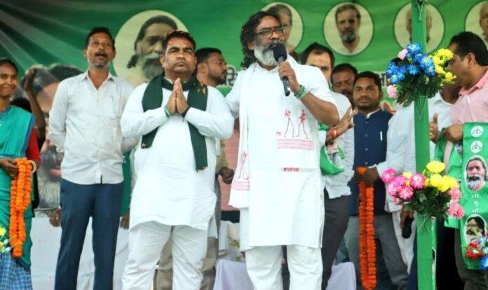 Sahibganj में गरजे सीएम हेमंत-झारखण्ड की जनता इस बार प्रचंड बहुमत से अबुआ सरकार बनाने जा रही है...