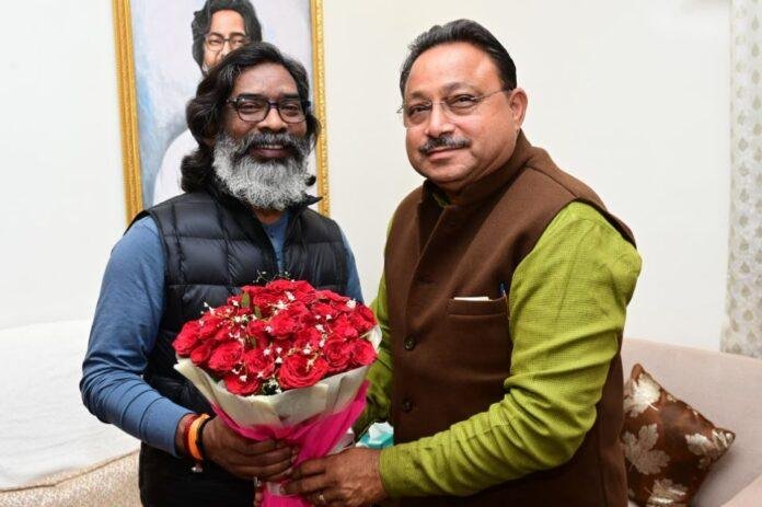 Breaking : CM Hemant Soren से पूर्व मंत्री सत्यानन्द भोक्ता और अनंत प्रताप देव ने की मुलाकात...