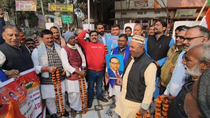 पटना के बाद आरा में भी अमित शाह के खिलाफ कांग्रेस का प्रदर्शन, कहा- जल्द दें इस्तीफा