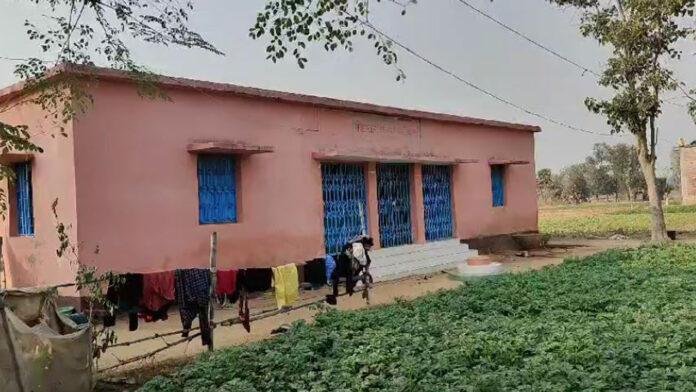 'छापा पंचायत के RTPS काउंटर केंद्र हमेशा रहता है बंद'