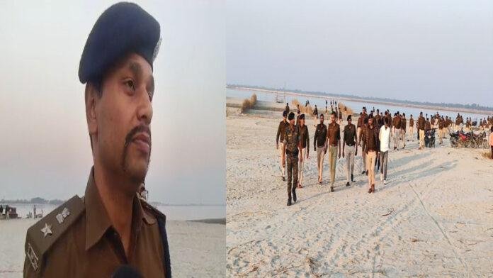 SP ने अनोखे तरीके से गंगा नदी में की क्राइम मीटिंग