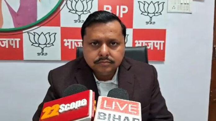 मंत्री नितिन का तेजस्वी पर तंज, कहा- उनके समय में कौन सा MOU पर साइन हुआ बतायें