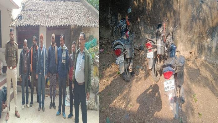 खनन माफिया हुए बेखौफ, वनकर्मियों पर हमला कर छुड़ा ले गए माइका लदा टेंपो