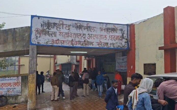 Dhanbad Breaking : सैट के जवान ने खुद को गोली मारकर की आत्महत्या...