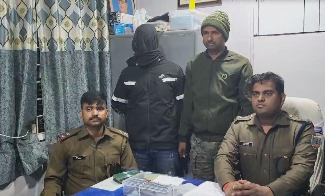 Hazaribagh Crime : देसी कट्टा के साथ एक गिरफ्तार, चर्चित मंजीत यादव हत्याकांड...