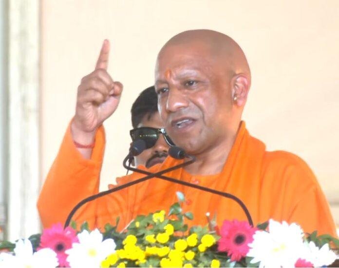 कानपुर में सीएम योगी 4-min यूपी के कानपुर में रविवार को संबोधन देते सीएम योगी आदित्यनाथ।