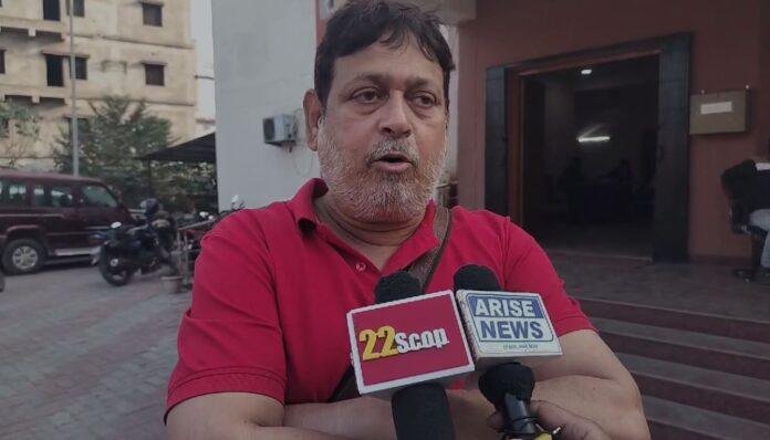 जैब-min Dhanbad Crime : 80 लाख रुपये की ज्वेलरी चोरी मामले में यात्री बस का चालक हिरासत में...