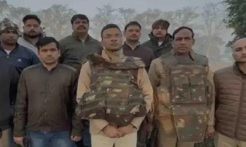 पीलीभीत में आतंकियों को मार गिराने वाली पुलिस टीम। 