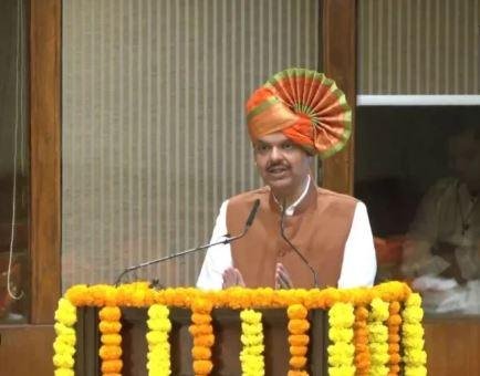 महाराष्ट्र में भाजपा विधायक दल के नेता देवेंद्र फडणवीस