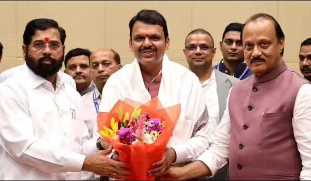 महाराष्ट्र में नई कैबिनेट में ज्यादा बदलाव नहीं होगा, सीएम देवेंद्र फडणवीस का ऐलान 2 22Scope News महाराष्ट्र में महायुति सरकार की नई पारी।