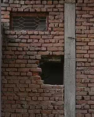 Lucknow में बैंक लूट-चोरी के बिहार के शातिरों को न्योता देने वाले विपिन की तलाश तेज | 22Scope News लखनऊ के बैंक में इस तरह दीवार काटकर घुसे थे चोर