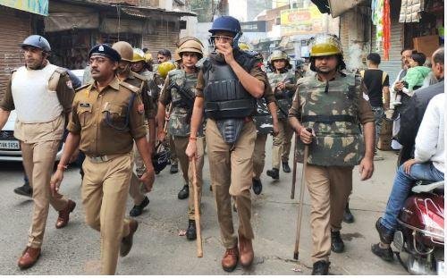 Breaking : संभल हिंसा से नाम हटवाने हाईकोर्ट पहुंचे सांसद जियाउर्रहमान बर्क संभल हिंसा की फाइल फोटो