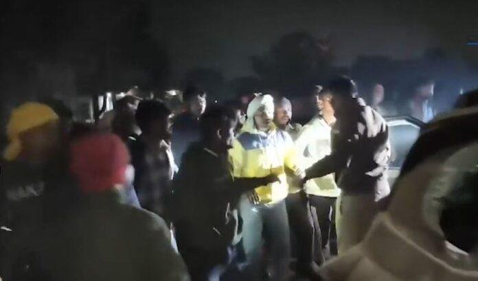 वाराणसी में चौबेपुर में हुए हादसे के बाद का दृश्य।