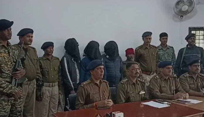 Bokaro Crime : हाईवे वाहन चोर गिरोह के तीन सदस्य गिरफ्तार, बिहार बंगाल और उड़ीसा तक फैला है नेटवर्क