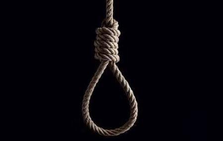 Garhwa Suicide : फांसी के फंदे पर झूलकर रंका मुखिया ने कर ली आत्महत्या...