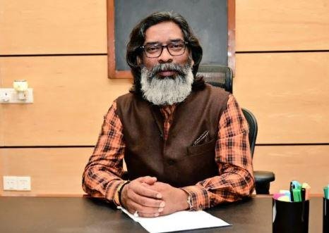 Ranchi : सरेआम स्कूली छात्राओं के साथ छेड़खानी का विडियो वायरल होने के बाद सीएम हेमंत सोरेन ने दिये कार्रवाई के आदेश...