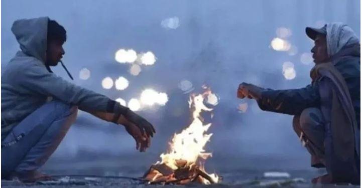 दिल्ली से लेकर यूपी-बिहार तक फिर से बिछी कोहरे चादर, अभी ठंड होगी और प्रचंड सांकेतिक चित्र