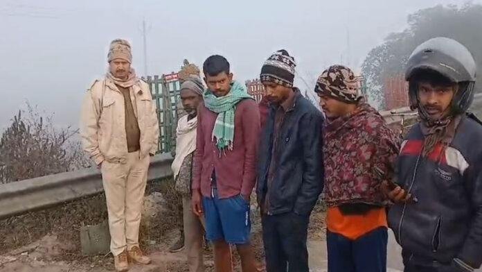 संदिग्ध हालात में महिला का मिला शव, लोगों ने जताई हत्या की आशंका