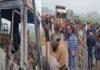 खड़ी ट्रक में अचानक लगी भीषण आग, चालक व खलासी की मौत