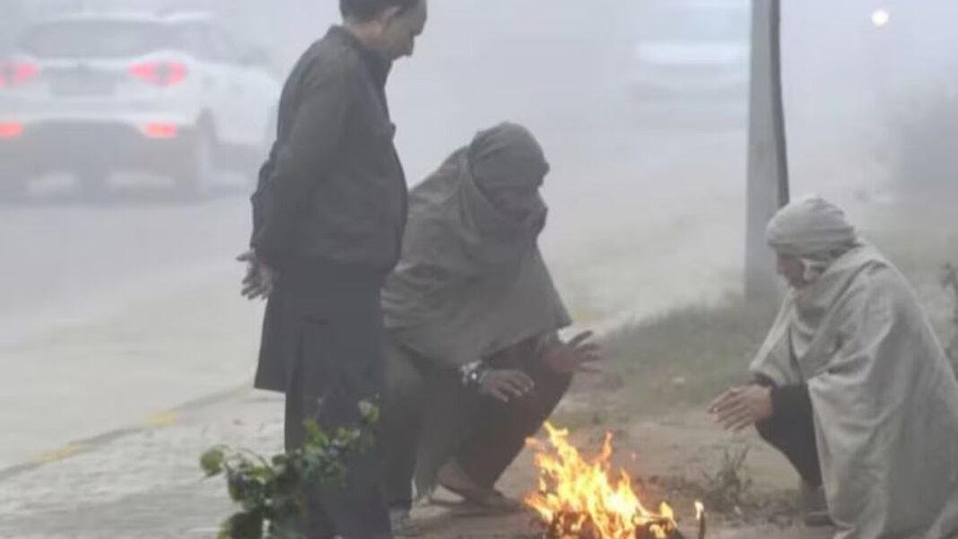 बिहार में ठंड का प्रकोप जारी, 48 घंटे तक रहेगा कोहरे का असर