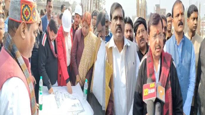 मंत्री ने मुजफ्फरपुर स्मार्ट सिटी के अंतर्गत बन रहे बैरिया बस स्टैंड समेत अन्य निर्माण कार्यों का लिया जायजा