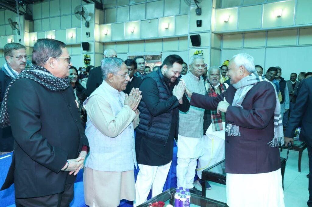 Nitish Tejashwi 22Scope News