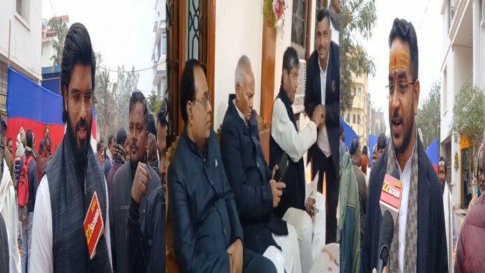 Pashupati Paras पारस के आवास पर दही-चूड़ा का आयोजन, नीतीश, लालू व मांझी को निमंत्रण, चिराग को नहीं