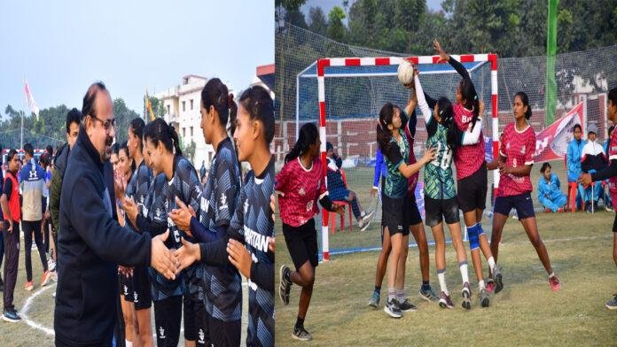 53वीं सीनियर महिला नेशनल हैंडबॉल चैंपियनशिप : सेमीफाइनल में भिड़ेंगे बिहार-दिल्ली व पंजाब-हरियाणा
