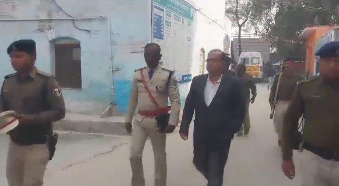 Siwan में संदिग्ध हालात में एक मजदूर की मौत दूसरे की हालत गंभीर, पुलिस महकमे में हड़कंप