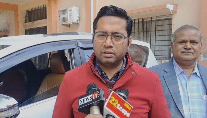 Dhanbad : फाइलेरिया उन्मूलन के लिए 10 फरवरी से चलेगा सघन अभियान, NCVBDC टीम ने किया रिव्यू